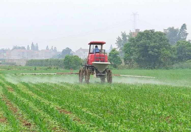 施肥打藥一體機(jī)