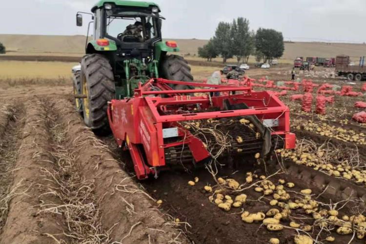 用來收獲的農業機械有哪些？